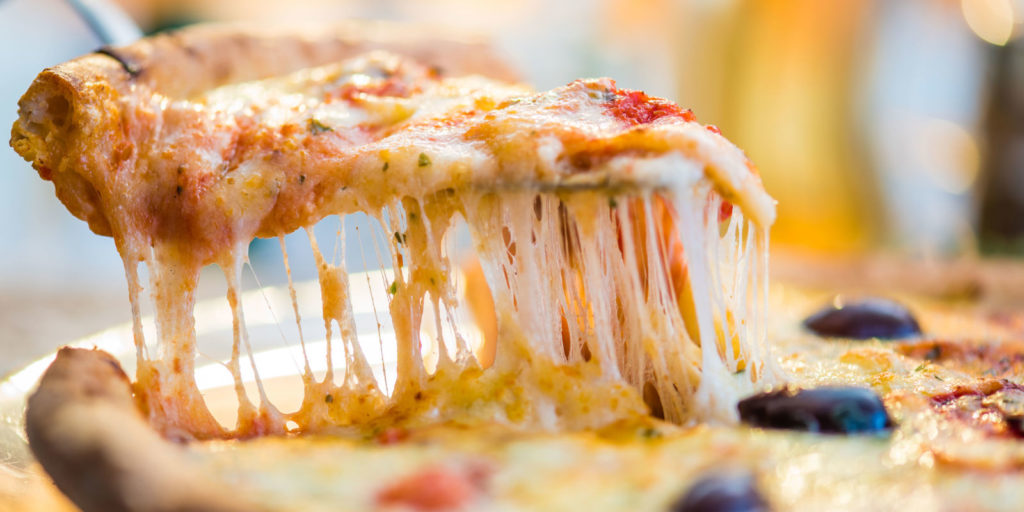 مقایسه پنیر پیتزا با پنیر معمولی